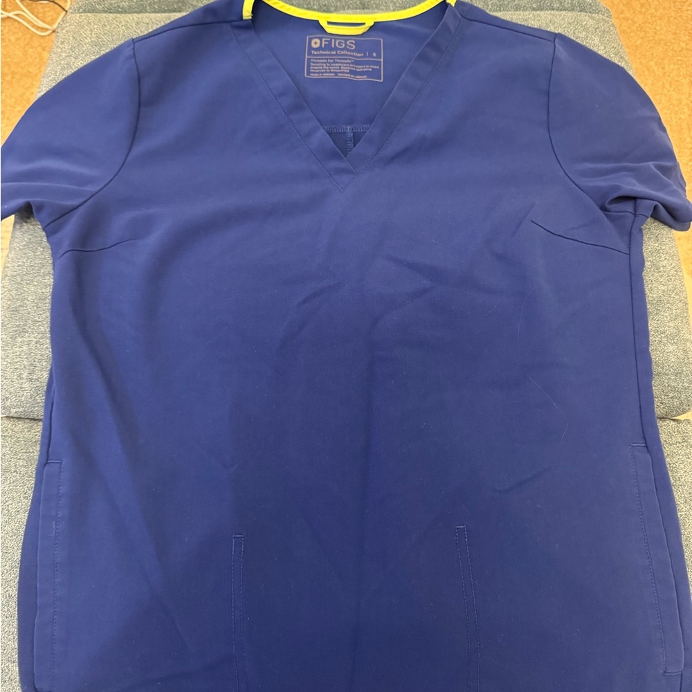Figs S Electric Blue Scrub Top with Neon Yellow Trim